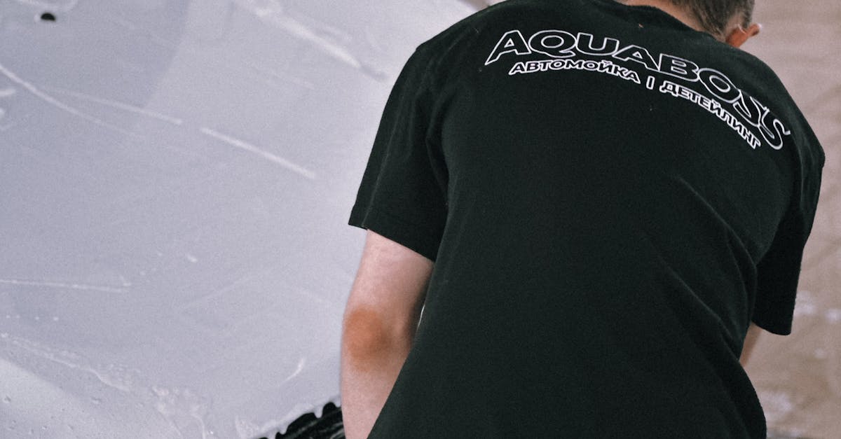 How Vinegar Solutions Eliminate Unpleasant Car Smells